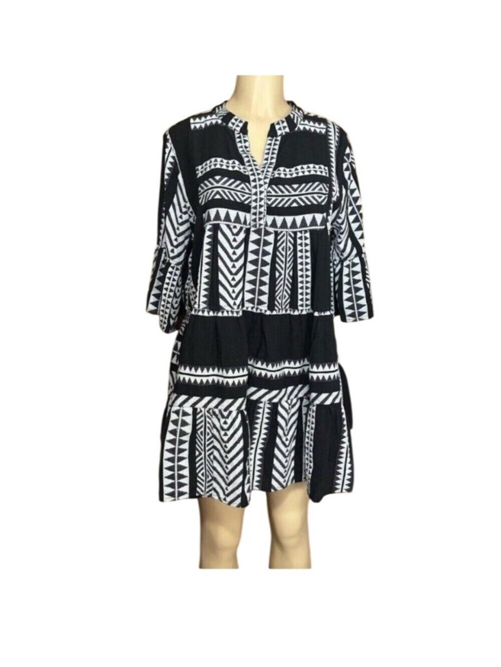 Grace + Karma S  Black & White Boho Aztec-Print Tiered Mini Dress V-Neck Ruffle
